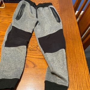 Sunrise Kingdom Modern Fashion pants (Size Medium Kids)